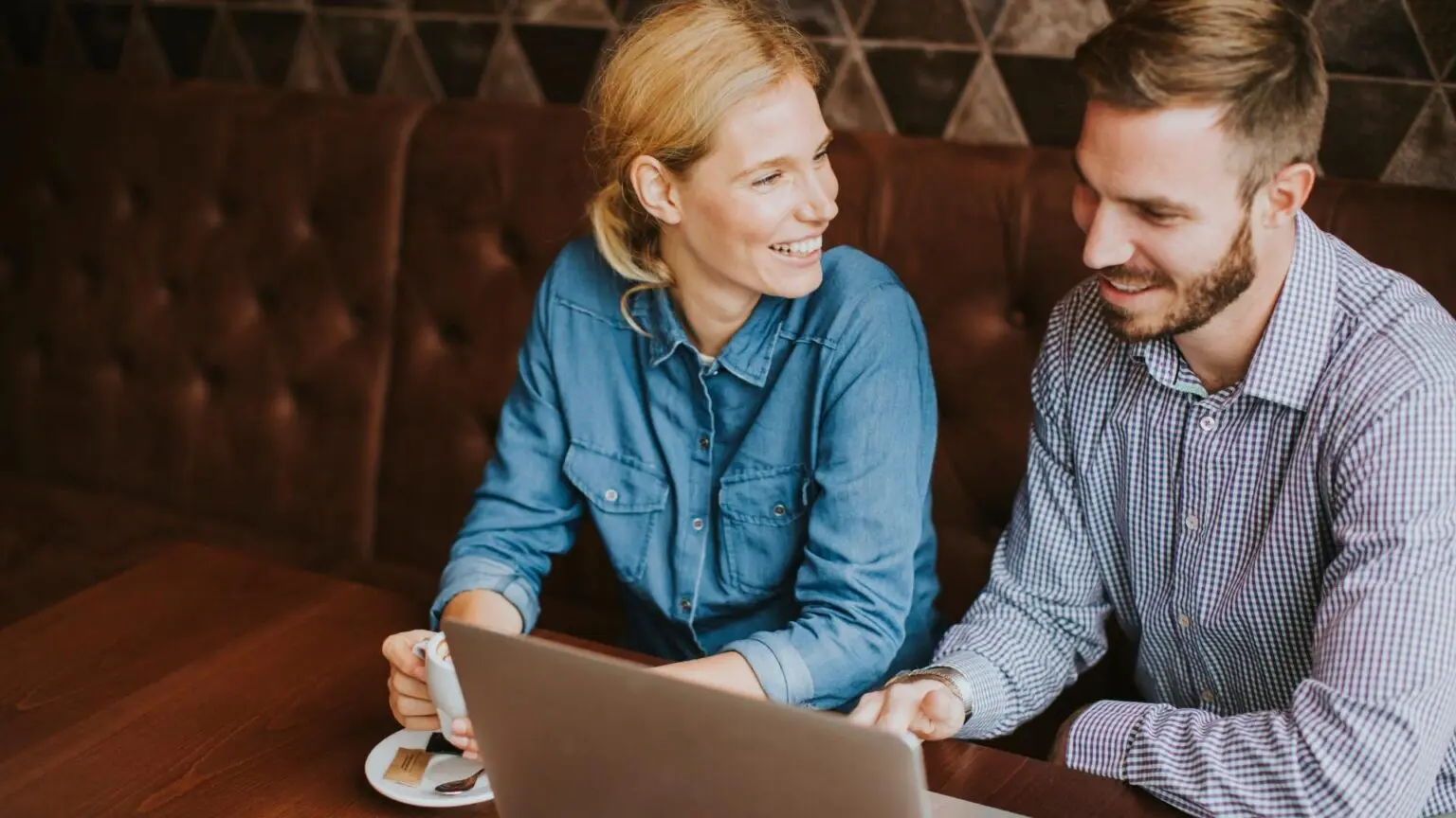 Confident Future: Smart Strategies for Comprehensive Financial Planning
