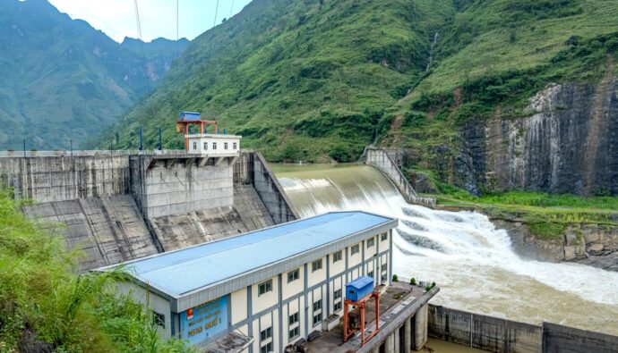 Modular Dam Construction