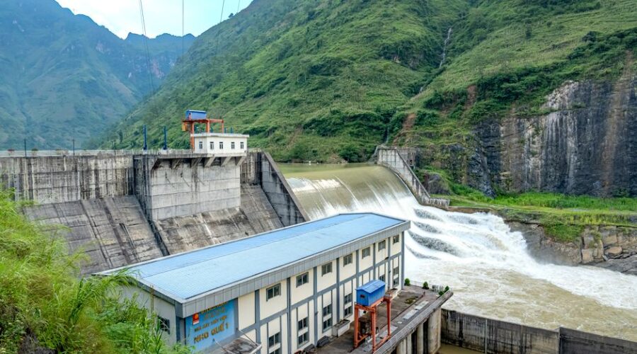 Modular Dam Construction