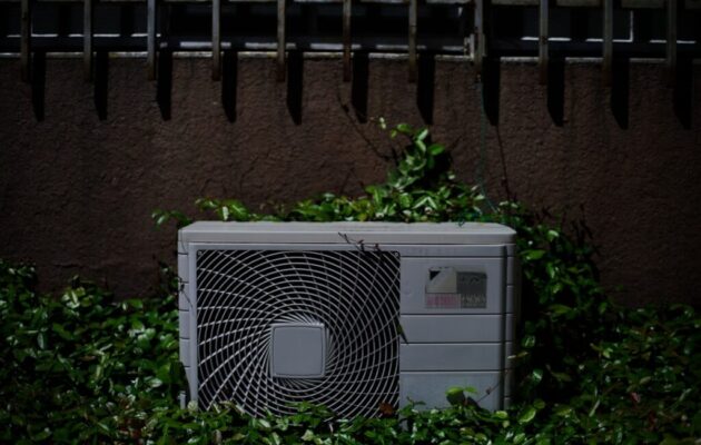 AC Warning Signs